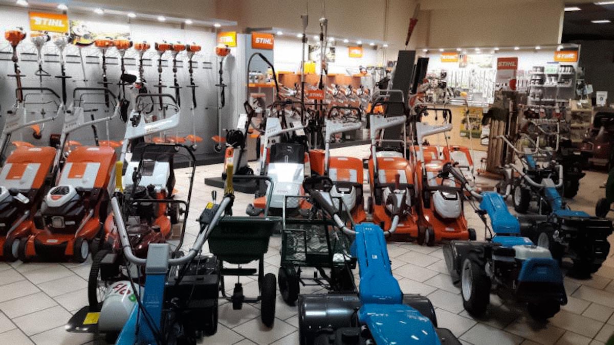 Motocarriole Cingolate: Guida Definitiva al Trasporto su Pendenza per Legna e Terra - Copertina