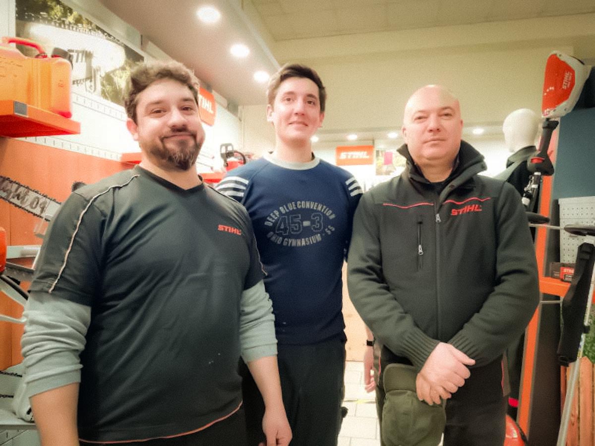 Forbici da Potatura Elettriche a Batteria: La Guida Definitiva al Taglio Progressivo e all'Efficienza
